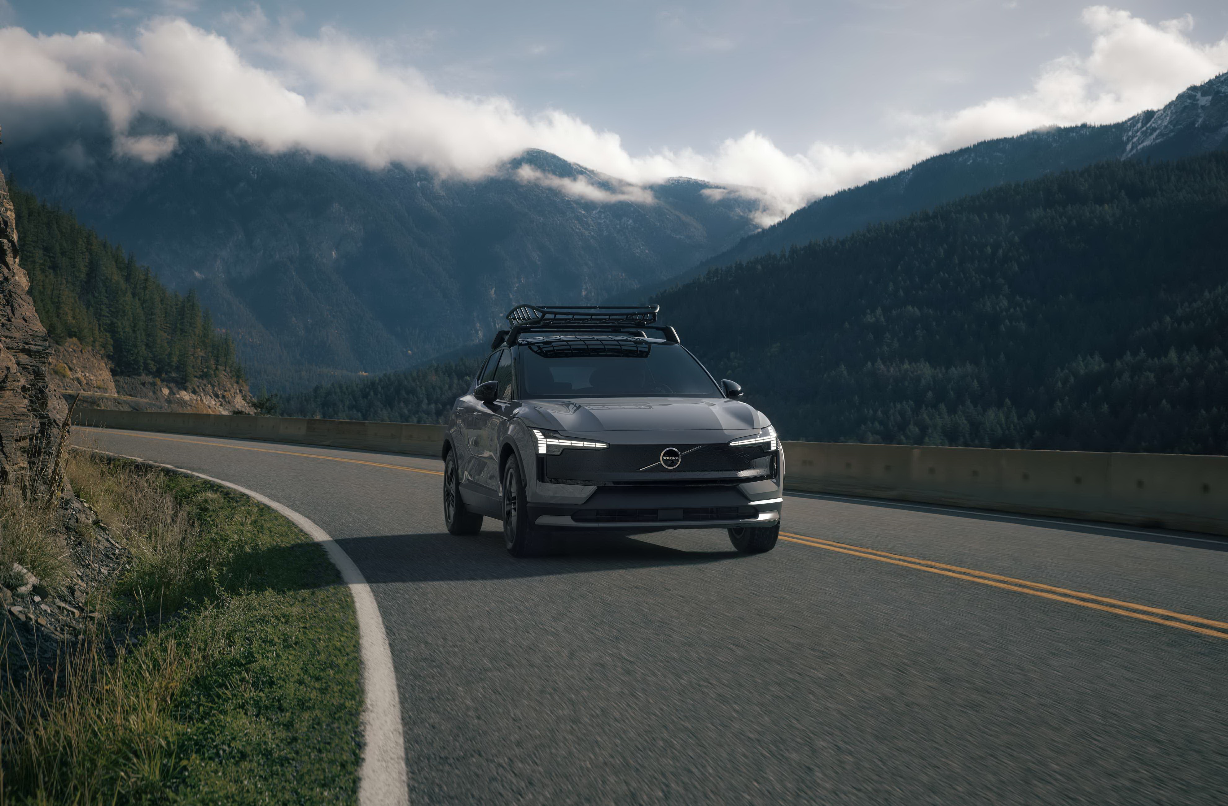 Volvo EX30 у новій версії Cross Country вже в Україні